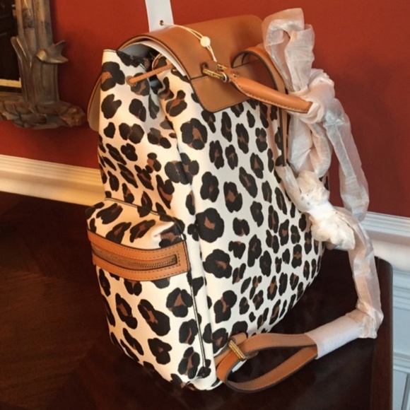 SOLD Tory burch leopard backpack - Picture 5 of 6